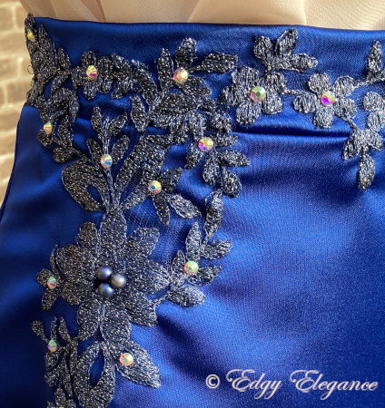 skirt_satin_blue_embroidery_3